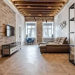 Apartamento Grand Rynok Square *