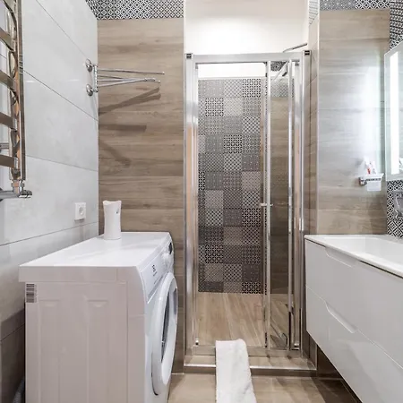 Grand Rynok Square Apartment *