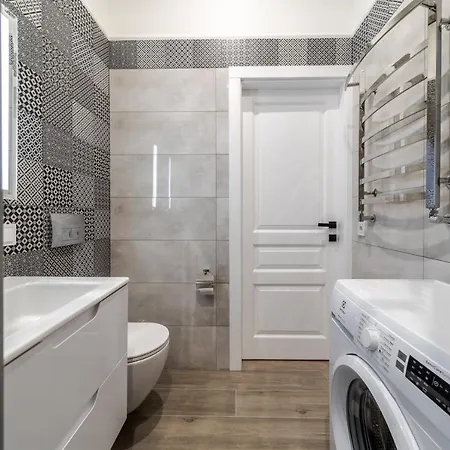 Grand Rynok Square Apartment