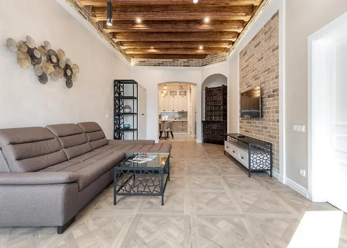 Grand Rynok Square アパート